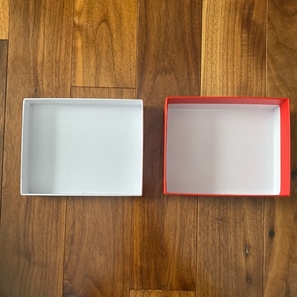 Kate Spade gift box - Picture 4 of 4